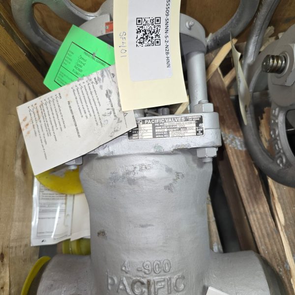Crane Pacific 4" Gate Valve, 900#, WCC, 04-55509-SNNN-S-2-N2B-HNN