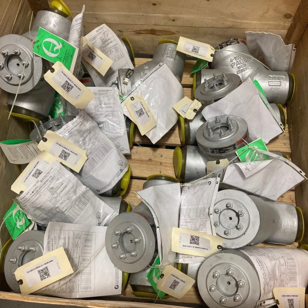 Crane Pacific 4" Check Valve, 1500#, WCB, 04-58815-SNNX-S-1-M2B-NNN